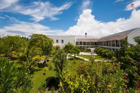 Amra Palace Hotel Maldives Gan Island Laamu Atoll