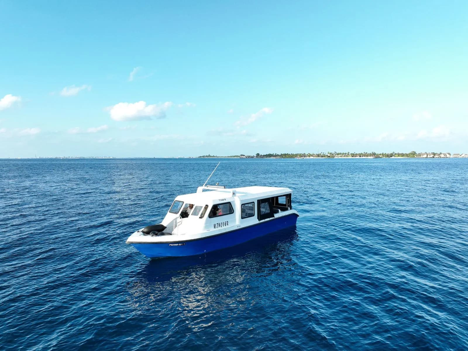 Velana International Airport to Anantara Dhigu Maldives Resort transfer