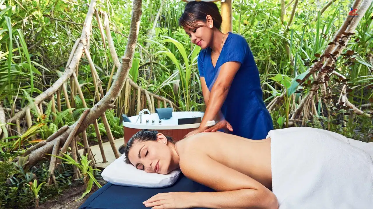 Amari Havodda Maldives spa