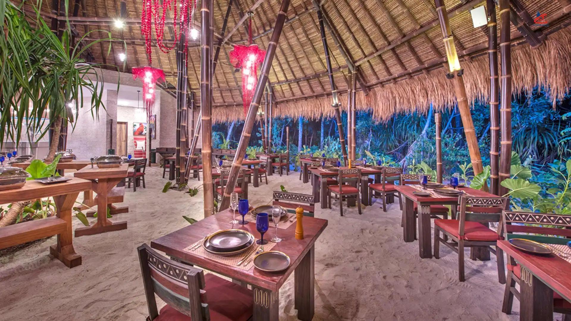 Emerald Maldives Island Resort Restaurant