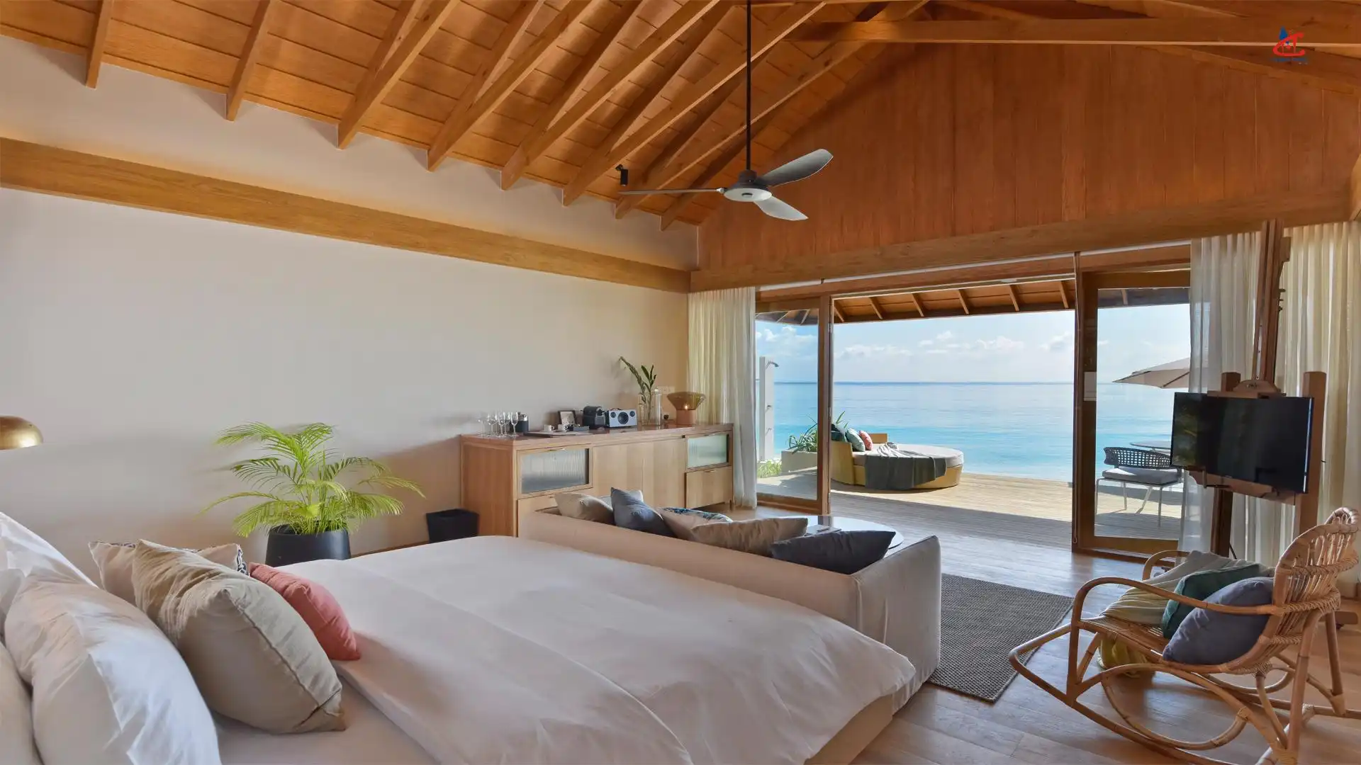 Emerald Faarufushi Maldives Beach Bugalow1