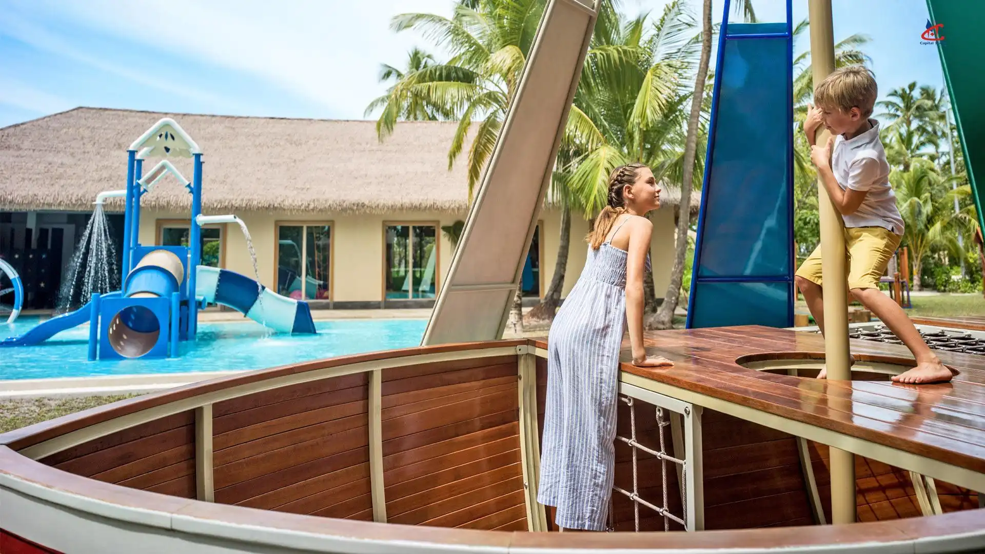 InterContinental Maldives Maamunagau Resort Kids Pool
