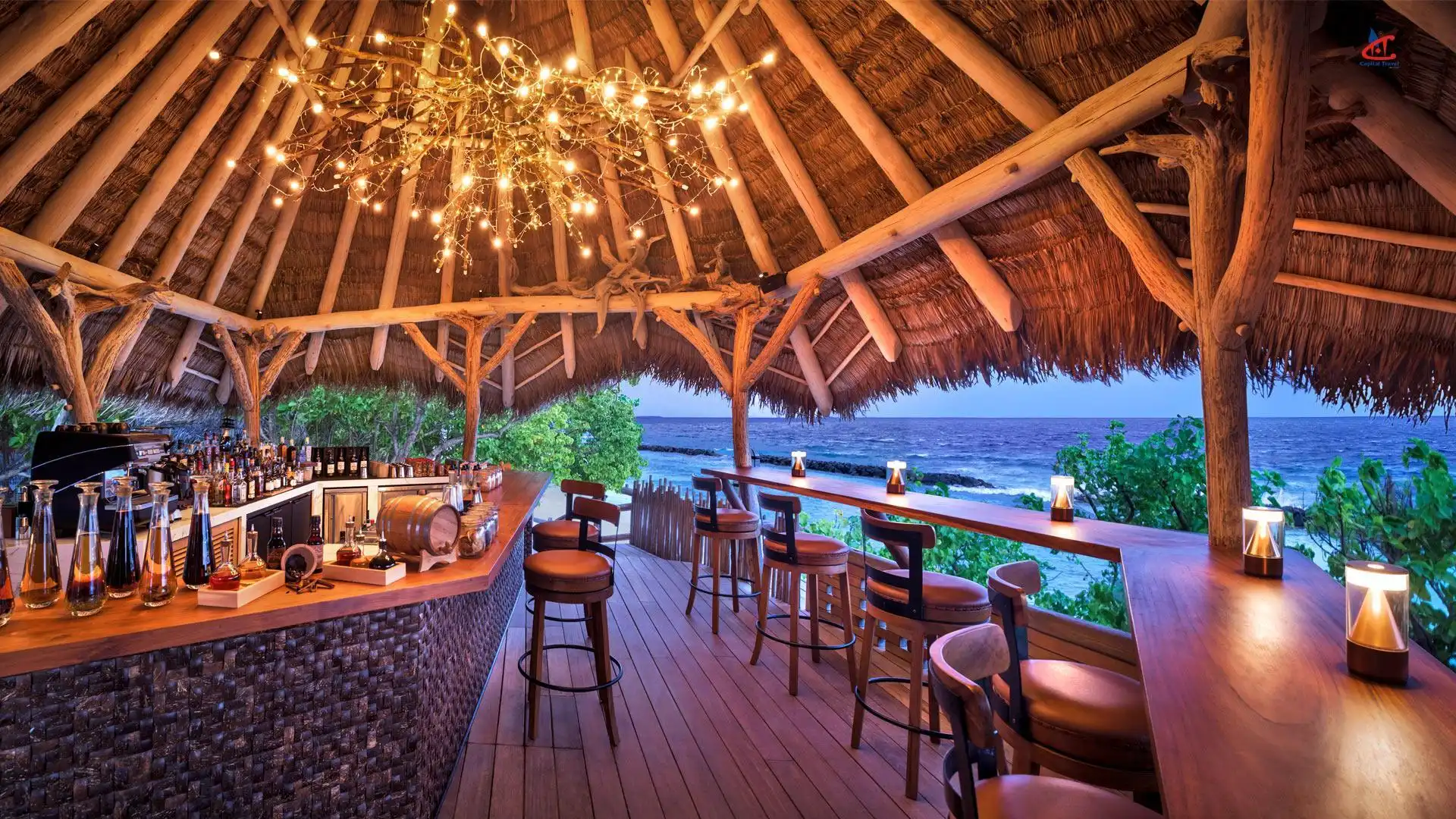 JW Marriott Maldives Resort and Spa Bar