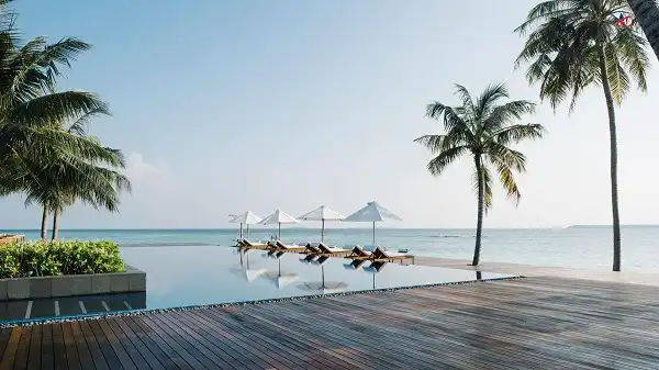 Noku Maldives Kudafunfaru Pool Noonu Atoll