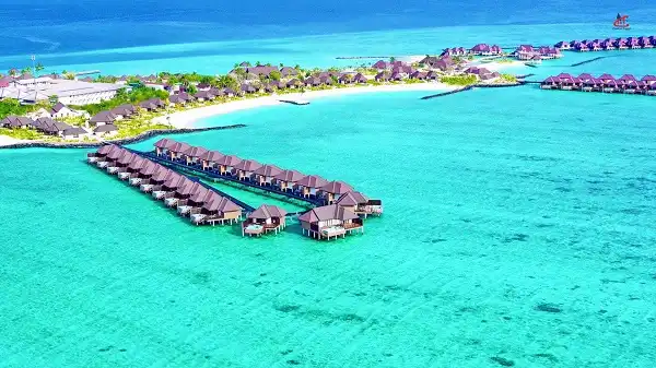VARU by Atmosphere Male Atoll