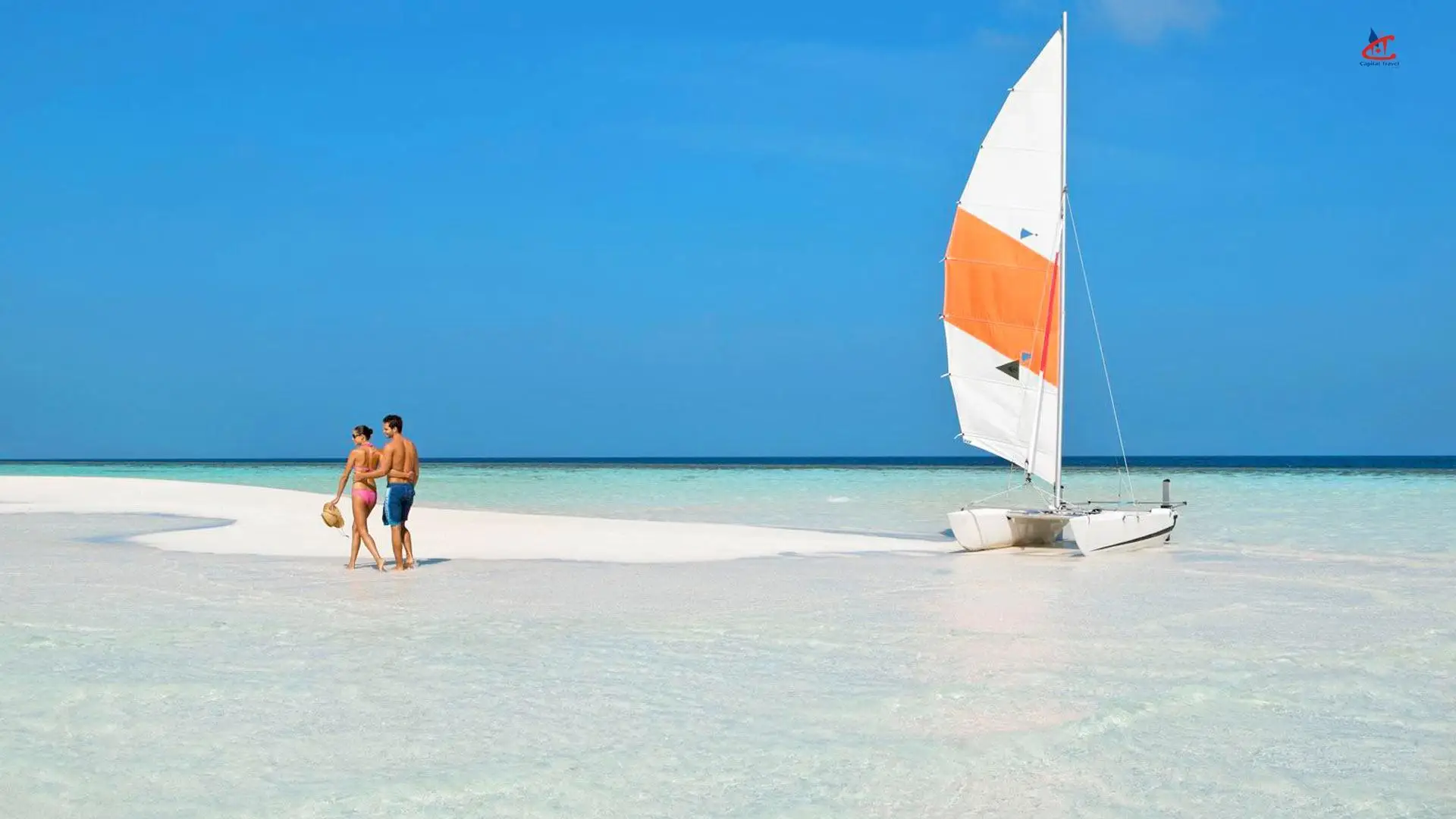 Vilamendhoo Island Resort and Spa Beach