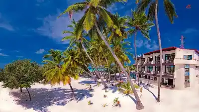 maldives beach hotels