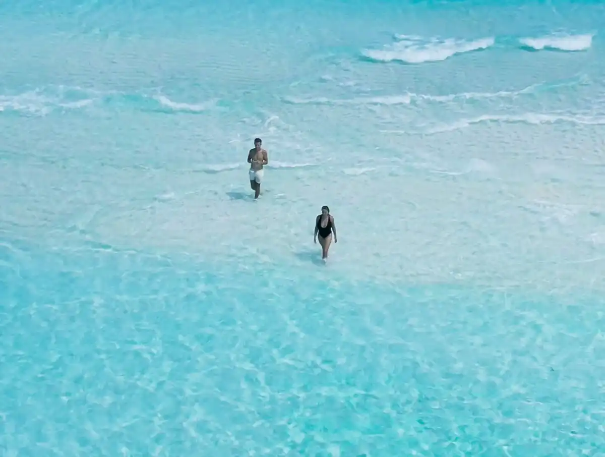 maldives-sandbank-and-snorkeling-excursion