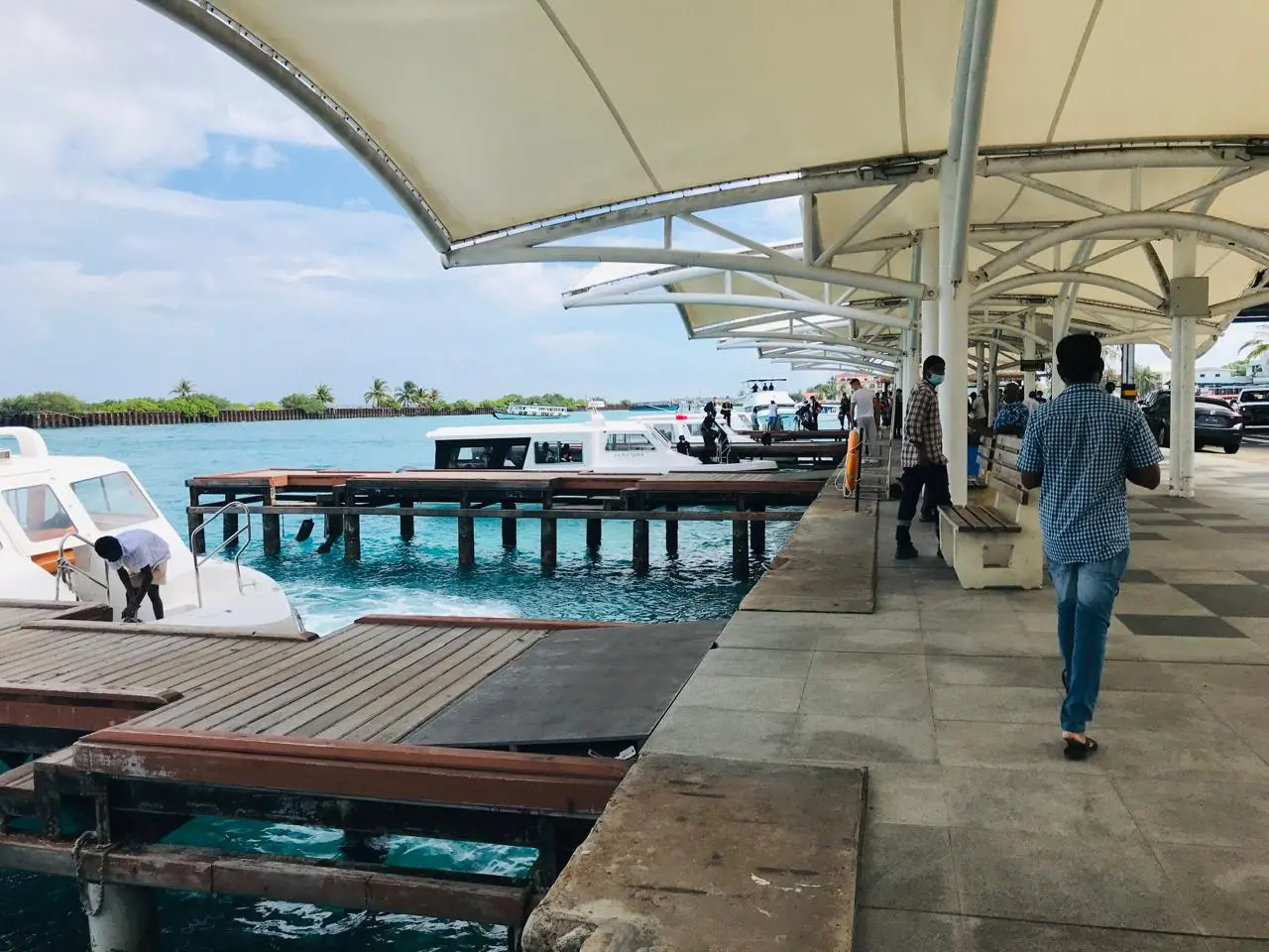 maldives airport speedboat transfer
