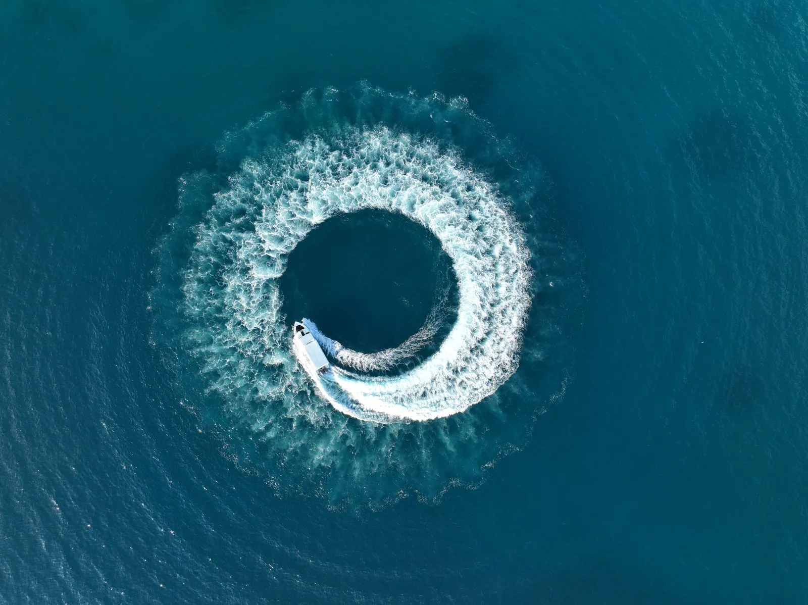 maldives hotel transfers