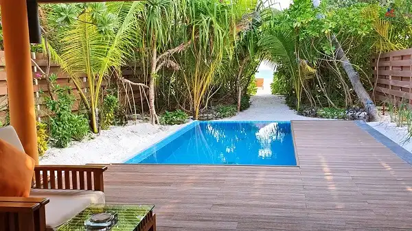 Dhigufaru beach pool villa