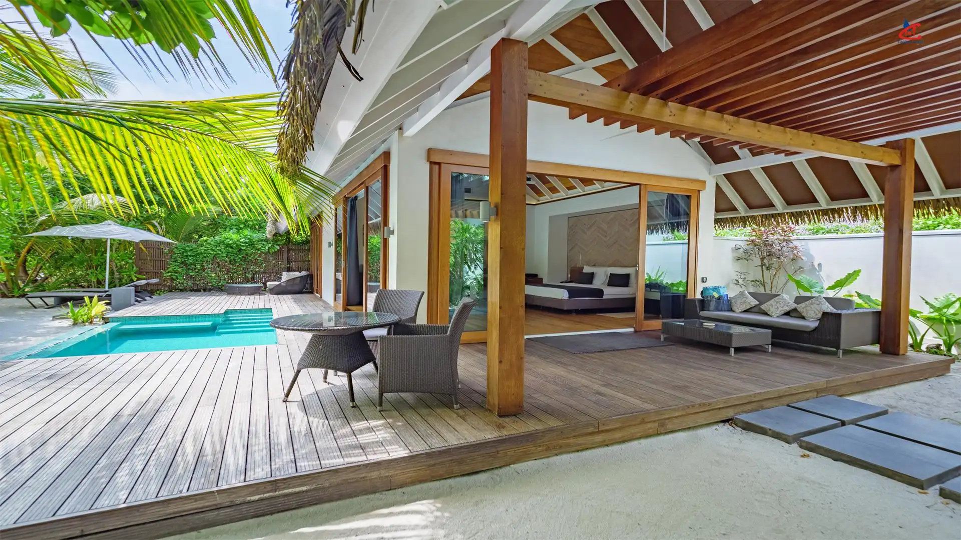 Kandolhu Maldives beach pool villa