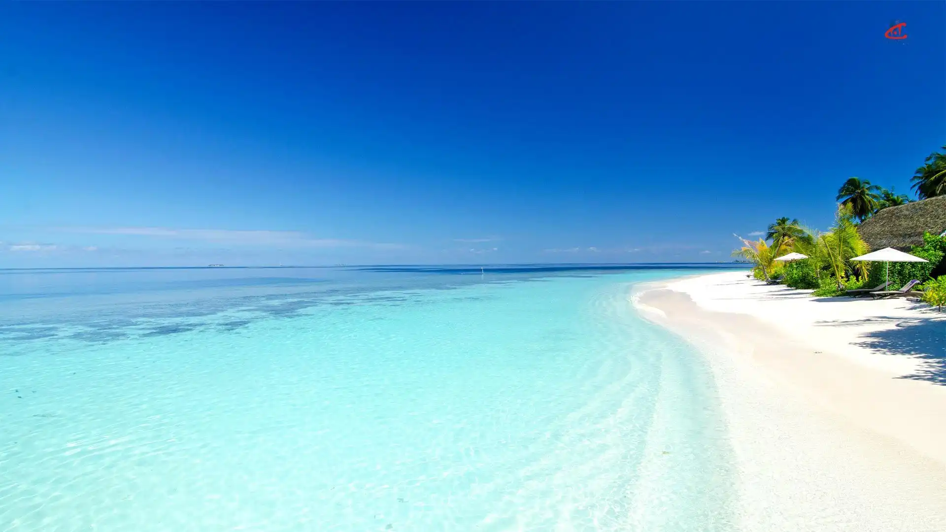 Kandolhu Maldives resort beach
