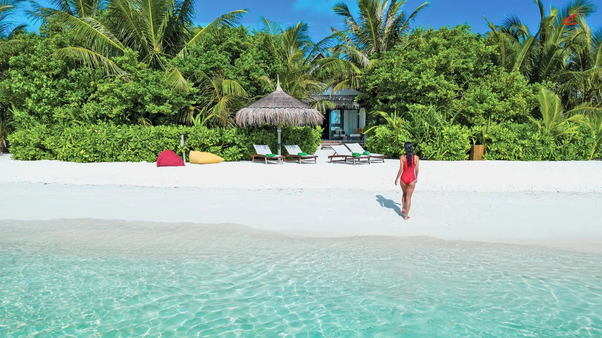 Ozen Life Maadhoo Maldives resort beach