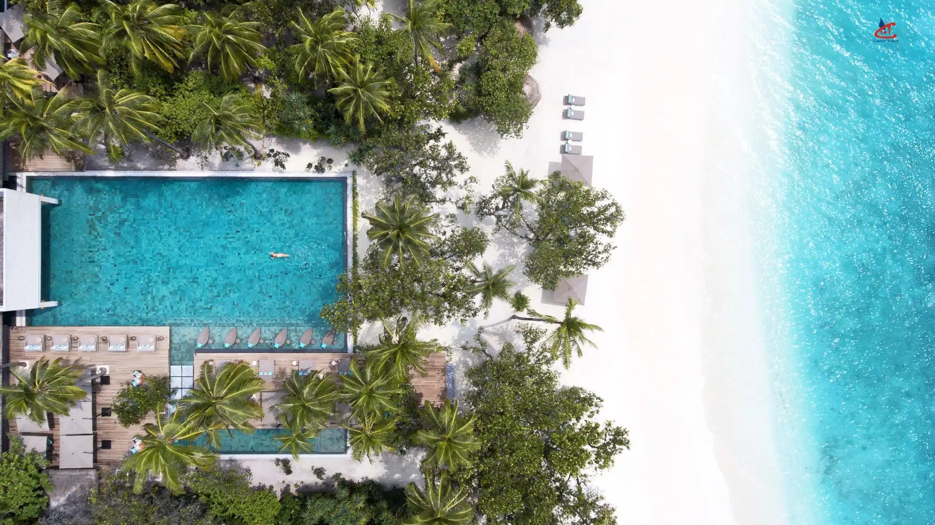 Vakkaru Maldives resort maldives pool