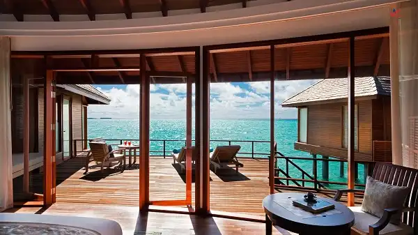 anantara-dhigu-water-villa